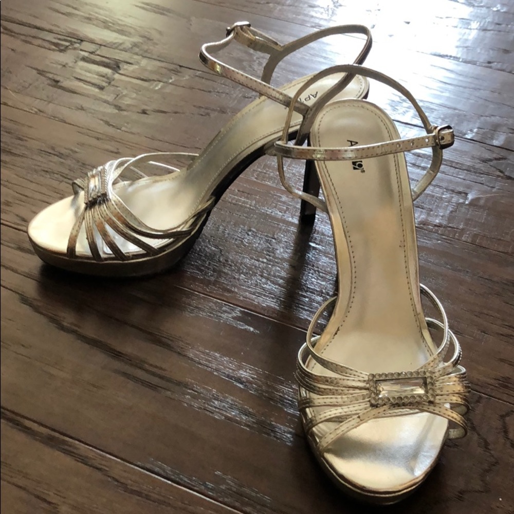 Apt 9 silver heels